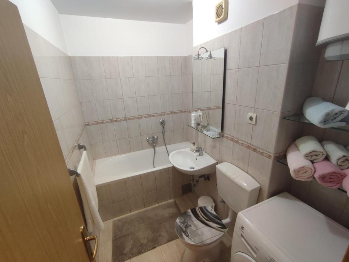 מאקרסקה Apartman B&B מראה חיצוני תמונה
